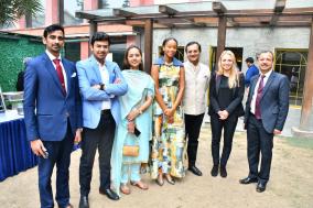 भूटान, जमैका, मलेशिया, पोलैंड, श्रीलंका, स्वीडन, तंजानिया और उजबेकिस्तान के युवा प्रतिनिधियों ने युवा भारतीय सांसदों से मुलाकात की और @आईसीसीआर_HQ द्वारा आयोजित भारत यात्रा के अपने अनुभव साझा किए।