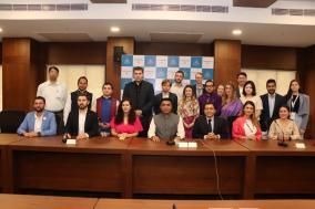 Hon'ble Chief Minister of Goa, Shri. Pramod Sawant welcomed  ICCR's 18 delegates during their visit to Goa. He had an interactive discussion with young leaders from #Australia #Austria  #CostaRica #Greece #Romania & #SouthKorea.