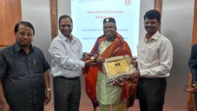 Under Distinguished Visitors Programme of ICCR, Hon’ble Minister of Higher Education and Research, Prof. Majesté Ihou Wateba from Togo  received a warm welcome by Chancellor, VIT & Vice President ,VIT at VIT,Vellore.