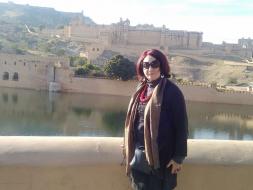 सुश्री मैरिसोल शुल्ज मनौस, अकादमिक आगंतुक कार्यक्रम के तहत भारत में ग्वाडलजारा, मैक्सिको के अंतर्राष्ट्रीय पुस्तक मेले की महानिदेशक 24 जनवरी 2020 को आमेर किला, जयपुर का दौरा किया 