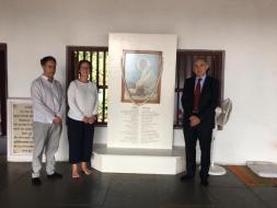 प्रो. एंटोनियो लार्गो कैब्रेरिज़ो, कुलपति, वैलाडोलिड विश्वविद्यालय, स्पेन का गांधी आश्रम, अहमदाबाद में दौरा